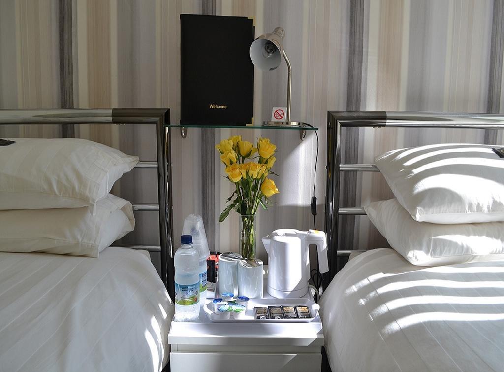 White Rose Guest House Tenby Chambre photo